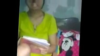 father share bedroom sister sleeping in night 3gp sex video free download