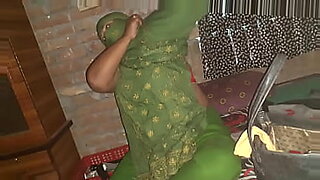 tube porn indian boy fuck her mother mms