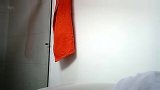 scat sex indonesian babe shiting in the mouth bf