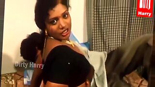 toilet cleaning tamil aunty xnxx