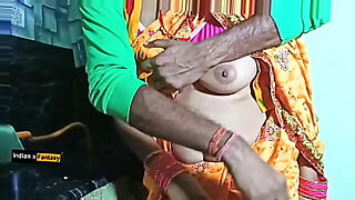 indian beautiful girl boob sucking with audio
